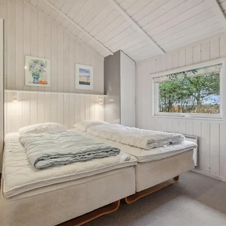 Dom wakacyjny Alaine - 850m From The Sea By Interhome Molby