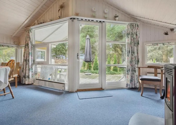 Alaine - 850m From The Sea By Interhome