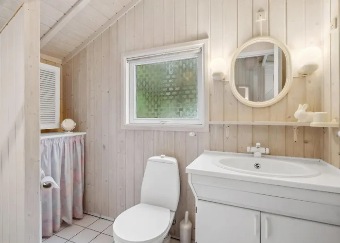 Alaine - 850m From The Sea By Interhome Feriehus Molby